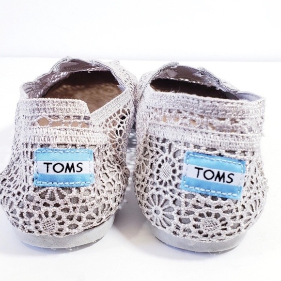 TOMS Grey Moroccan Lace Alpogatas - Picture 4 of 7